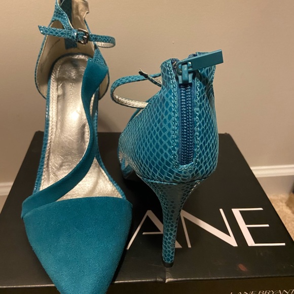 Teal Suede Leather Viviana Pumps (12W) NWT - Picture 3 of 6